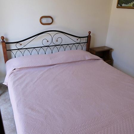 Taxiarchis Apartments Skiathos Quarto foto