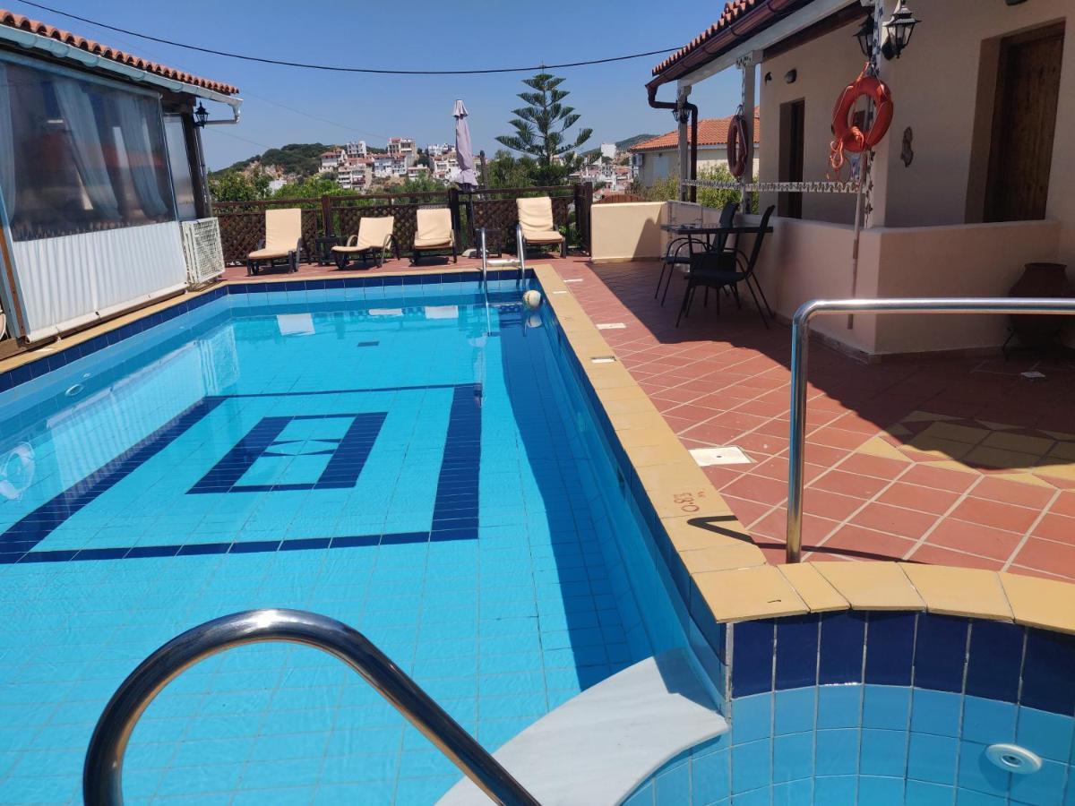 Taxiarchis Apartments Skiathos Exterior foto