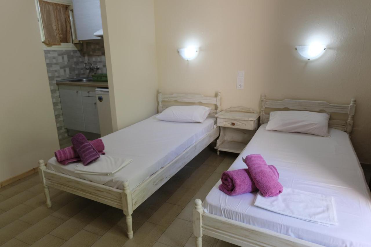 Taxiarchis Apartments Skiathos Exterior foto