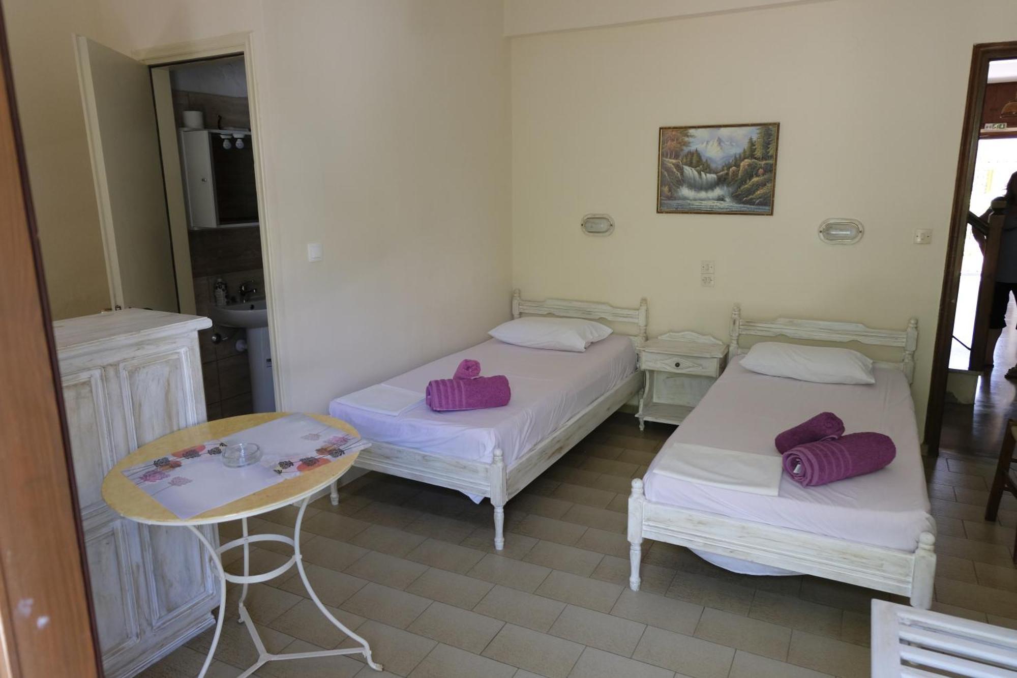 Taxiarchis Apartments Skiathos Quarto foto