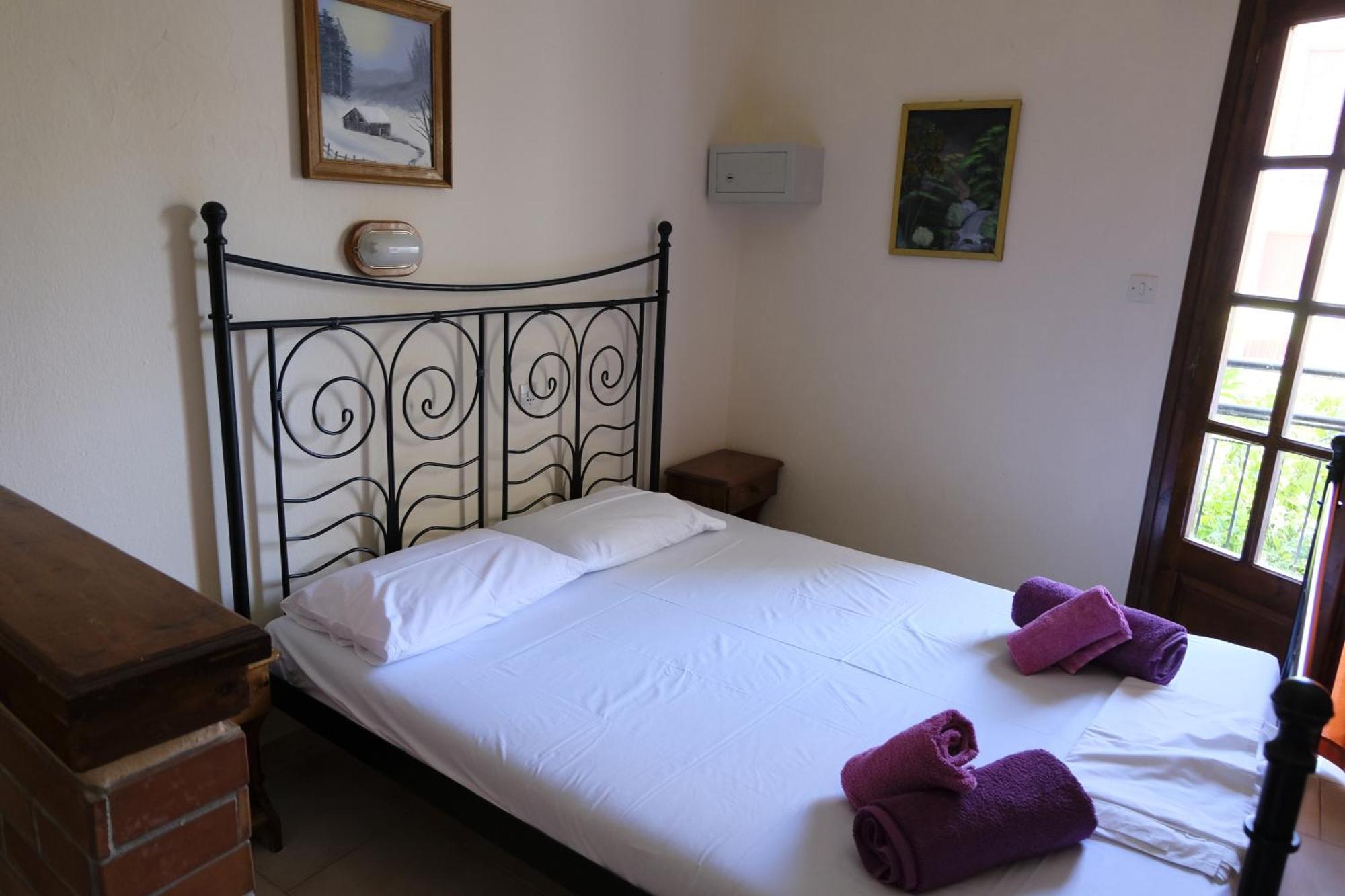 Taxiarchis Apartments Skiathos Quarto foto